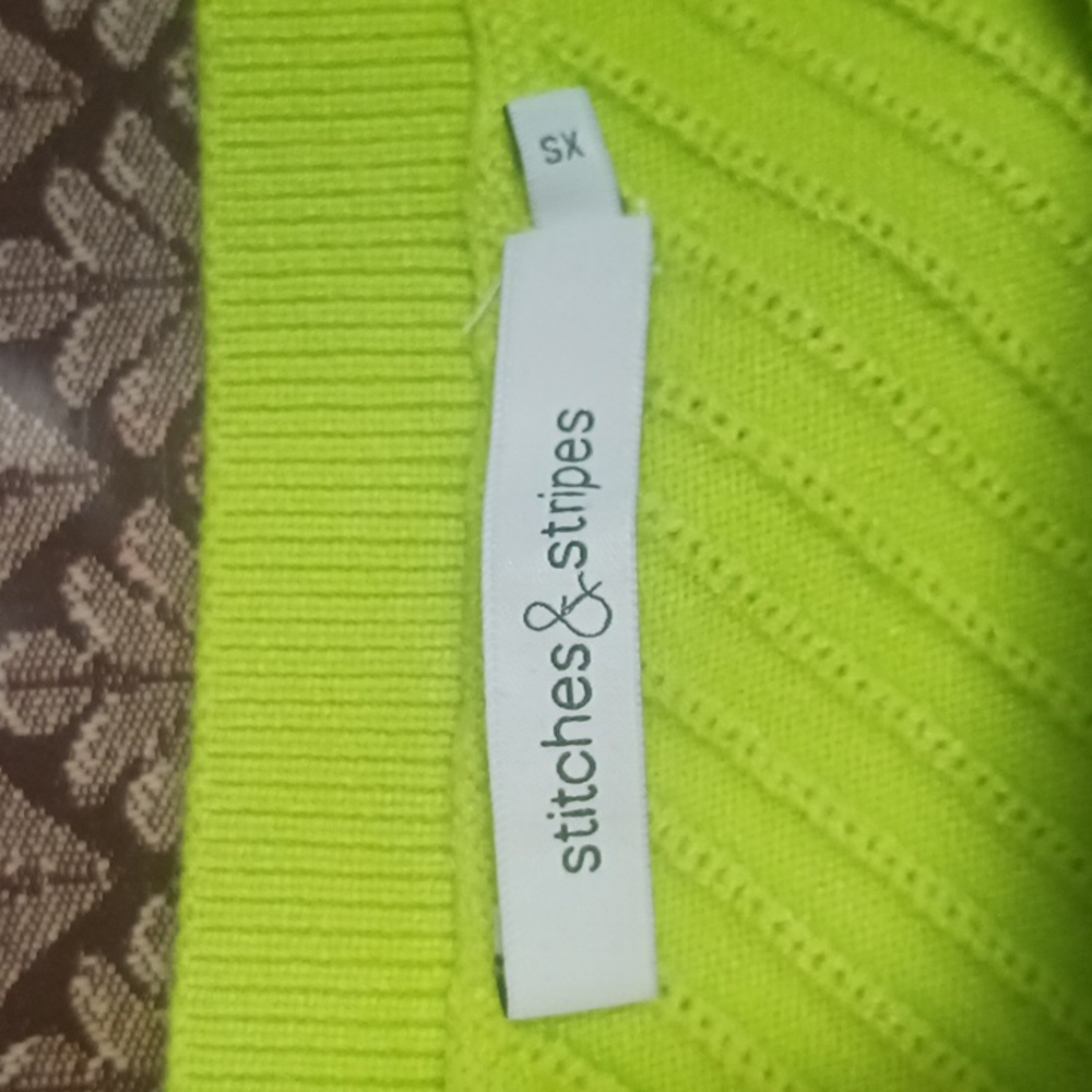 Lime Green One-Shoulder Ribbed Top - Picture 2 of 3